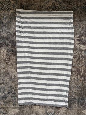 Vince Camuto Gray & White Striped Midi Pencil Skirt